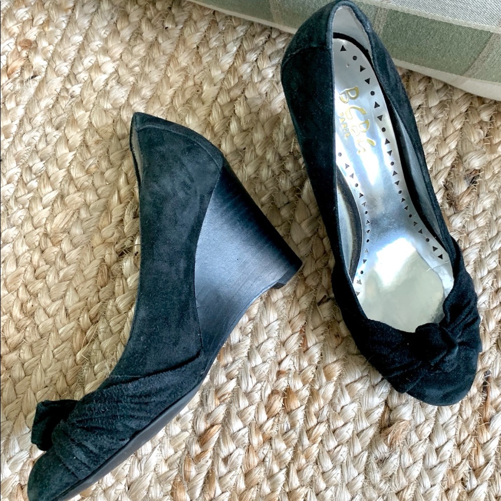 BCBG Paris Black Knot Wedges - Picture 4 of 6